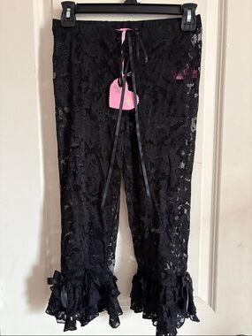 Black Lace Ruffle Capris by Dolls Kill